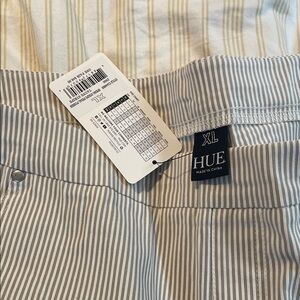 HUE Pinstripe Cropped Pants in Gray and White